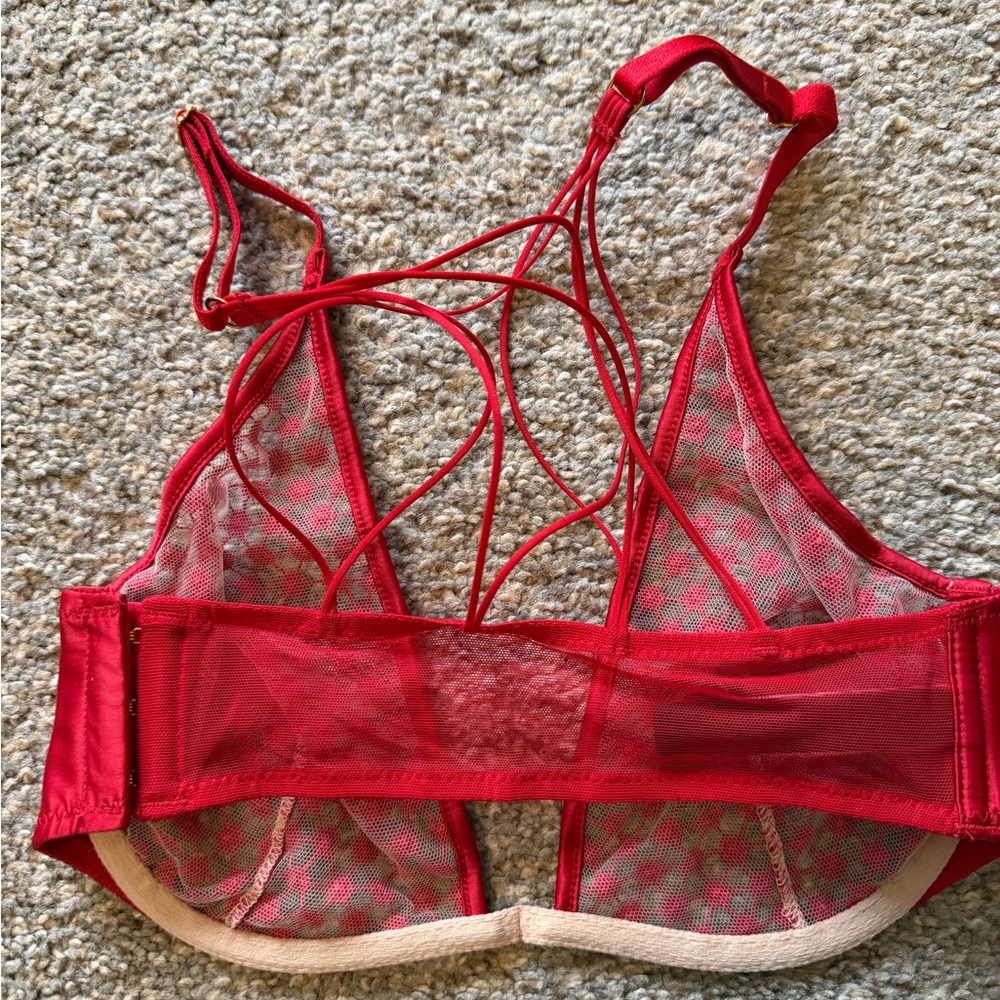 NWOT Victoria’s Secret Luxe Starburst bra - Picture 4 of 5